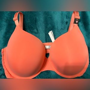 BRAND NEW Victoria’s Secret coral pink t-shirt push up bra size 38DDD